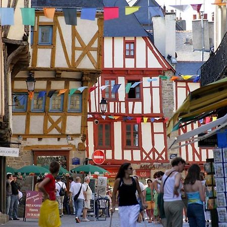 Stop 100M Du Port-Parking Gratuit A 5Mn Vannes Eksteriør billede